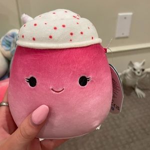 5” Cinnamon Milkshake